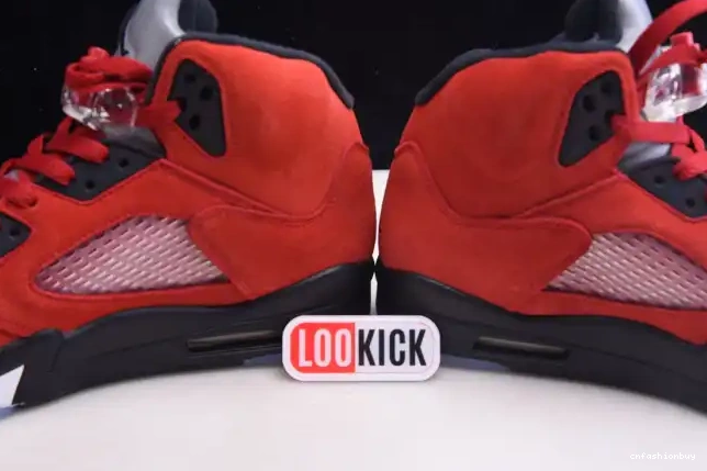 Raging Retro (2021) Red Jordan Bulls DD0587-600 5 0607
